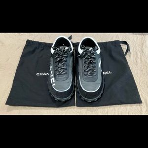100% Auth CHANEL Black Suede Nylon Tennis Sneakers Size 41.5